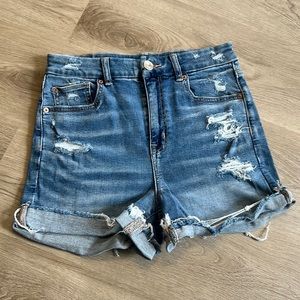 American Eagle Curvy Hi-Rise Shortie shorts